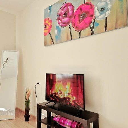 M&M Apartment X Self Check-In Panevezys Luaran gambar